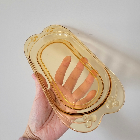 VTG Amber Glass Clover flower Creamer & Sugar Bowl On Matching Tray - Picture 9 of 10